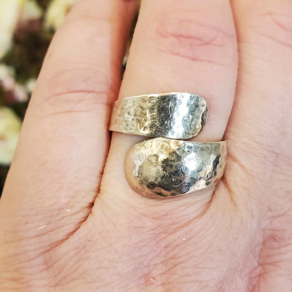 Solid .925 Vintage Hammered Wrap Ring Open - image 2